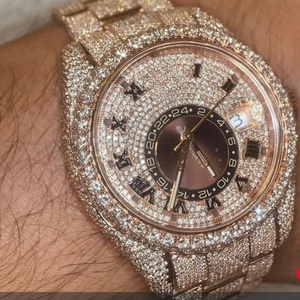 Montre en acier inoxydable à diamants en vente chaude, VVS1 Mossonite, montre de luxe pour homme, grand cadran, bijoux cadeau - Product Image 4