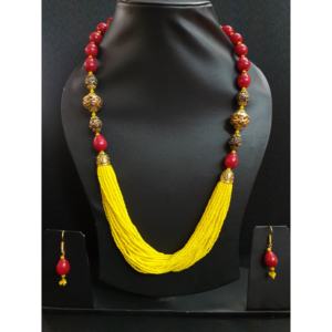 Conjunto de collar llamativo con cuentas rojas y amarillas hechas a mano, joyería étnica india con pendientes a juego - Product Image 1