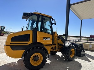 Chargeur de grumes compact JCB 409 AGRI 2025 avec garantie de plus de 5 ans - Product Image 4