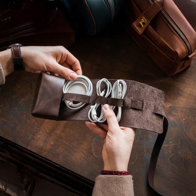 Luxury Genuine Leather Cable Organizer Bag Daily Use Water & Shock Proof USB Cord Charger Travel OEM Factory LCO-0040