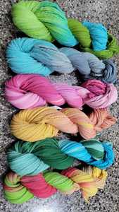 ริบบิ้นผ้าไหมผ้าชีฟองส่าหรีเย็บตามสั่งสีเนกไทและย้อมสีเหมาะสำหรับร้านขายริบบิ้นและเส้นด้าย - Product Image 3