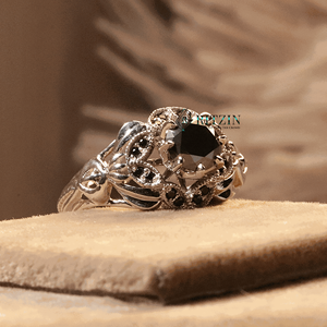 Bague de fiançailles de style Art déco avec diamant rond noir pour femme - Product Image 4