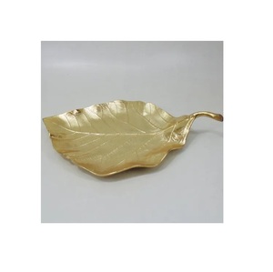 Assiettes en aluminium en forme de feuille d'argent Plateau de service texturé Plats et plateaux de service de créateur de haute qualité Plateau de service de vaisselle - Product Image 5