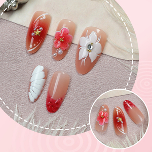 Vente en gros d'usine : <span class=keywords><strong>Faux</strong></span> <span class=keywords><strong>ongles</strong></span> européens et américains, style doux et cool, motif floral, fil rose, forme amande, longs, produit fini - Product Image 3