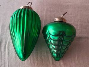 Boule de Noël en verre moderne de couleur verte de meilleure qualité, boule décorative pour arbre de Noël, artisanat d'intérieur pour le festival de vacances - Product Image 2