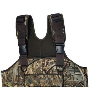 Vadeadores de Caza de Neopreno Transpirables y Aislantes, Impermeables, con Camuflaje, Fabricados en Pakistán - Product Image 3