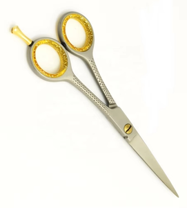 Nouvelle coupe de cheveux 5.5 pouces Extra Sharp Premium disponible en ciseaux de coiffeur multicolores avec logo personnalisé - Product Image 3