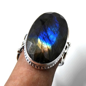 แหวนแลบราโดไรต์ธรรมชาติสีฟ้า925สเตอลิงเงินอัญมณีลาบราดอไรต์แฮนด์เมดเครื่องประดับผู้หญิงของขวัญแต่งงานแหวนสำหรับผู้หญิง - Product Image 1