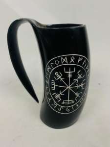 Authentique corne à boire Viking écologique faite à la main forme naturelle polie pour les collectionneurs d'événements médiévaux de boissons uniques - Product Image 3