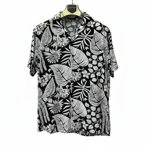 Chemise florale pour homme à manches courtes, coupe décontractée, tissu léger, élégante, décontractée pour l'été, écologique, infroissable, pour les vacances - Product Image 1