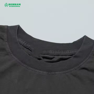 เสื้อยืดคอโอ ทรงปกติ ผ้าโพลีเอสเตอร์/คอตตอน รับผลิตตามแบบ (OEM) พร้อมปักโลโก้  ผ้าเนื้อนุ่ม ย้อมสีพื้น สไตล์ลำลอง คอเสื้อแบบเจอร์ซีย์  ทรงพอดีตัว สำหรับผู้ชาย - Product Image 3