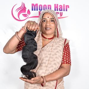 Extensions vierges 100% naturelles de temple du sud de l'Inde, non traitées, aspect naturel, lots de mèches ondulées, cheveux humains indiens à vendre à l'exportation - Product Image 1