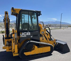 รถตักล้อยาง JCB 1CXT รุ่นทนทาน กำลังเครื่องยนต์ 50 แรงม้า 60 กิโลวัตต์ พร้อมปั๊มไฮดรอลิก PLC ที่มีแรงบิดสูง เหมาะสำหรับงานฟาร์มและงานก่อสร้าง - Product Image 3