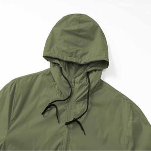 Chaqueta de lluvia para hombre de talla adulta de último estilo, chaqueta de lluvia para hombre al por mayor, chaqueta de lluvia para hombre superventas hecha por Dress Sports - Product Image 3