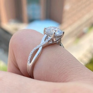 Coussin coupe Moissanite bague de fiançailles en argent Sterling bague de désherbage pour les femmes bijoux personnalisés et fabrication pour anneau pendentif - Product Image 4