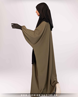Abaya Droite Personnalisée de Haute Qualité – Tenue Modeste Naturelle pour Adultes, Écologique, Respirante, Kaki, Col Rond, Dernière Collection Traditionnelle