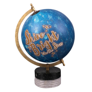 Globe de bureau sophistiqué en métal avec des tons de couleur vintage et une patine vieillie pour une charmante décoration intérieure moderne ou rétro - Product Image 1