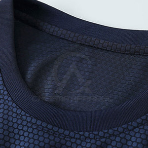 Ropa Deportiva Profesional Ligera y Duradera, Jersey Sublimado con Patrón Moderno, Ideal para Entrenamiento, Actividades de Equipo - Product Image 4