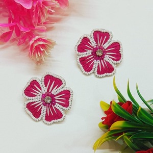 Pendientes de Moda con Cuentas de Vidrio Bordadas a Mano en India, Colección Deportiva 2025, Diseño de Corazón para Fiestas, JAVED - Product Image 2