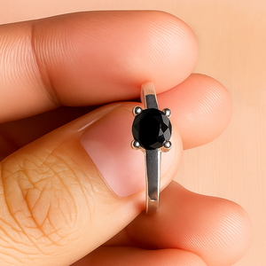 Bague de fiançailles et de mariage Rhaya Jewels en argent sterling 925 plaqué rhodium avec onyx noir, sertie à griffes, tendance, certifiée, pour les fêtes et le quotidien - Product Image 1