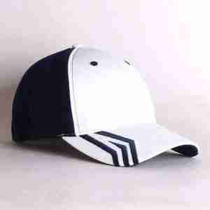 Gorra deportiva de béisbol hecha a medida de algodón 100%, gorra de camionero de 5 paneles para hombre con color sólido y logotipo bordado - Product Image 3