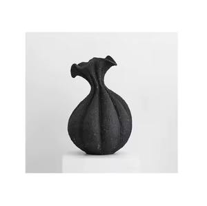 Vase de table artistique en métal pour maisons modernes Porte-fleurs décoratif unique avec finition brillante Idéal pour le salon et la chambre à coucher - Product Image 6