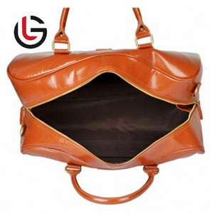 23 Inches Large Capacity Waterproof <b>Weekend</b> Duffel Carry Luggage Leather <b>Bag</b> <b>with</b> <b>Shoe</b> <b>Compartment</b> and Multi-Functional Design - Product Image 3