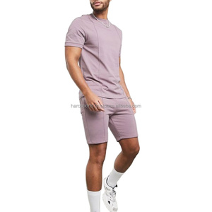 Ensemble de vêtements de sport pour hommes en deux pièces respirant pour l'été, t-shirt et short de sport en polyester/coton, kits de vêtements de sport personnalisés - Product Image 1