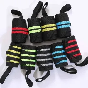 Venta al por mayor de neopreno ajustable muñequera correas envolturas con hebilla Fitness gimnasio ejercicio levantamiento de pesas uso - Product Image 6