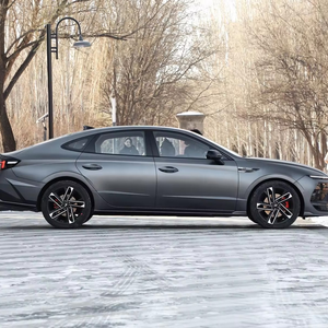 Hyundai Sonata 2024 2.0T 1.5T 8AT, voiture de taille moyenne, voitures neuves à prix avantageux - Product Image 3