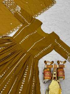 Conjunto de traje Anarkali largo bordado color mostaza Unity Luxure Premium con dupatta hasta el tobillo en tela de rayón y seda - Product Image 5