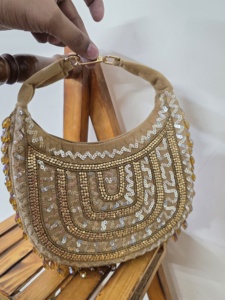 กระเป๋าปาร์ตี้ผ้าไหมไนลอนคุณภาพสูงของผู้หญิงกระเป๋าคลัทช์ปักลูกปัด - Product Image 2