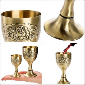 Cáliz de Latón Dorado Hecho a Mano, Copa Religiosa Moderna y Ecológica para Comunión y Decoración - Product Image 3