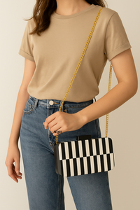 Sac de soirée de luxe fait main, durable, écologique, léger, en bois et résine, motif à pois, avec chaîne bandoulière, logo personnalisé - Product Image 2