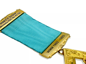 Craft Past Masters Breast Jewel Top Quality Custom Made Masonic Regalia Customized 2025 New Design Chest Tag Jewels Ronpex - Product Image 2