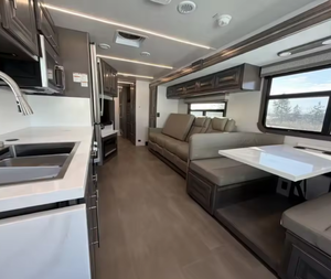 Autocaravanas Usadas Clase A 2025 2024 2023, Serie 7 36D de George Town, Autocaravanas Forest Rivers Clase A, Campers - Product Image 2