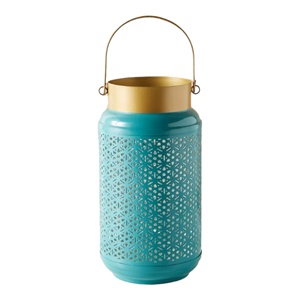 Linterna de metal con detalle de cutwork hecha a mano con mango a precio asequible - Product Image 1