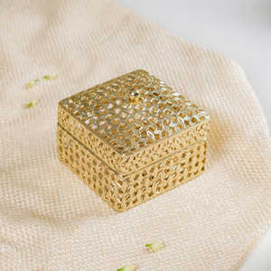 AMBAR EXPORTS Ensemble de 2 boîtes à bijoux vintage en métal doré - Product Image 1