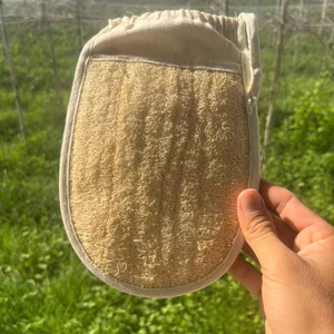 Esponja de lufa biodegradable | Accesorio de limpieza sostenible para el cuerpo y el hogar - Product Image 1