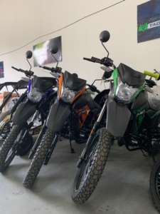 Moto tout-terrain Lifans X-Pect 197cc neuve en stock à vendre - Product Image 3