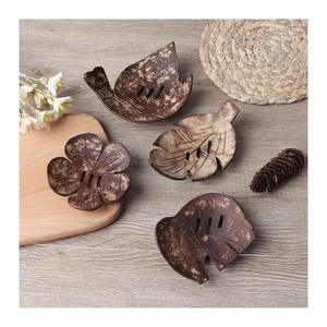 ชุดจานที่วางสบู่กะลามะพร้าว,แบบแฮนด์เมดสำหรับแกะสลักโลโก้ตามสั่ง - Product Image 1