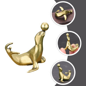 Sculpture de sceau d'or jouant avec une balle et objet décoratif pour accessoires de maison, décoration de pièce, figurine de luxe personnalisée - Product Image 2