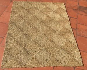 Alfombrillas tradicionales vietnamitas de mimbre hechas a mano para una vida moderna - Product Image 2