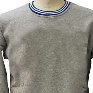 Sudadera universitaria unisex extragrande con forro, cuello alto, para invierno, con bordado personalizado y parches de chenilla - Product Image 5