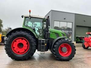 Venta directa de fábrica Tractores agrícolas Fendt usados 120HP Tractor para caminar con bomba de motor Kubota Componentes de núcleo de engranaje incluidos - Product Image 2