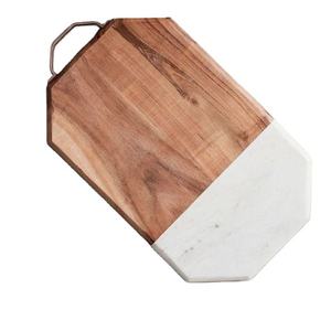 Tabla de cortar de bambú ecológica, bloque de cocina Bambus natural con diseño decorativo para uso diario - Product Image 1