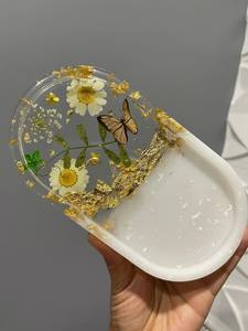 BON ÉLÉGANT PLATEAU DE SERVICE ÉPOXY EN RÉSINE PERSONNALISABLE Conception rectangulaire pour la maison Restaurant Hôtel Plateau en résine - Product Image 3