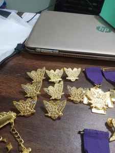 32 ailes avec ruban personnalisé disponible - Product Image 2