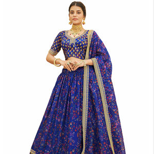 Hermosa ropa de boda arte seda calidad premium Lehenga Choli para mujer por Fabzone - Product Image 1