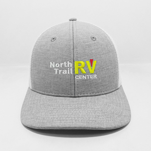 Ropa de calle deportiva de moda Gorra de camionero de malla blanca cómoda Diseño ajustable Color Hecho Vietnam Rendimiento de moda - Product Image 1